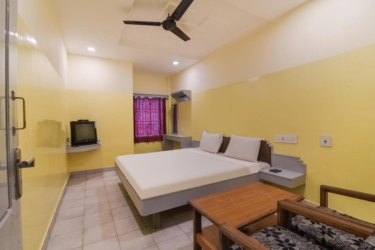 Spot On Karthik International Nellore Exterior photo