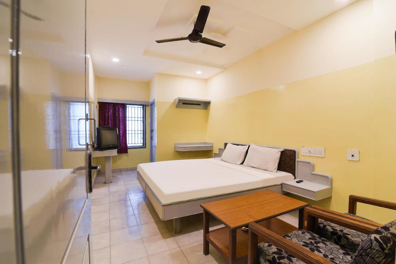 Spot On Karthik International Nellore Exterior photo